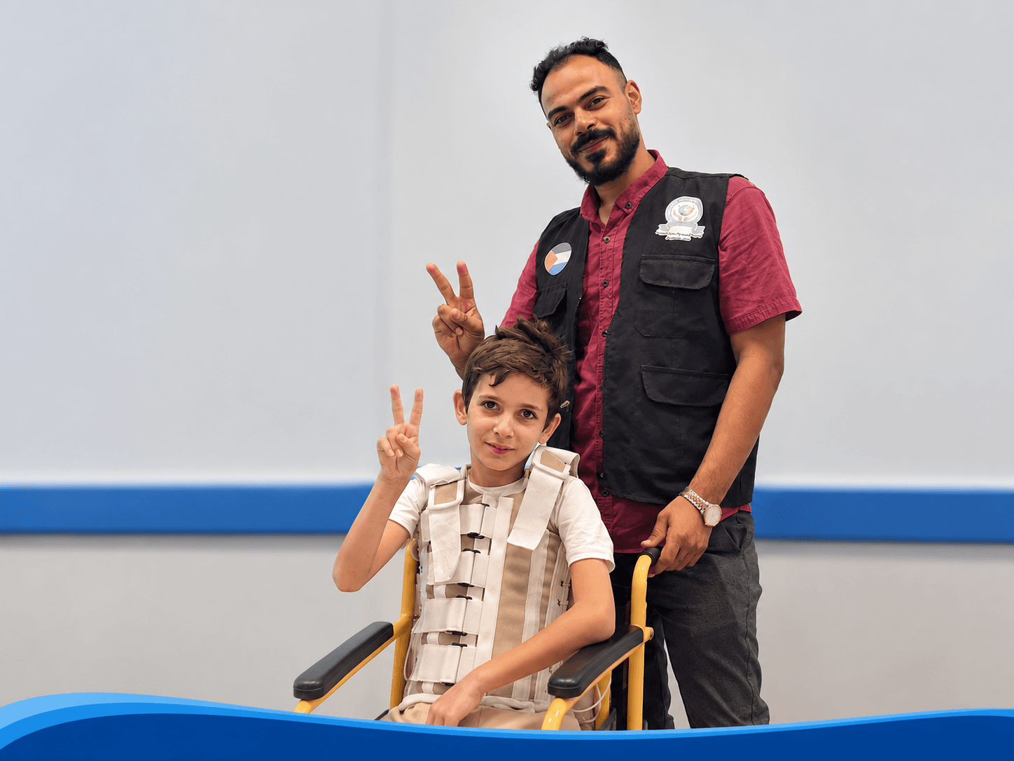 صورة 1 من مساعدات طبية